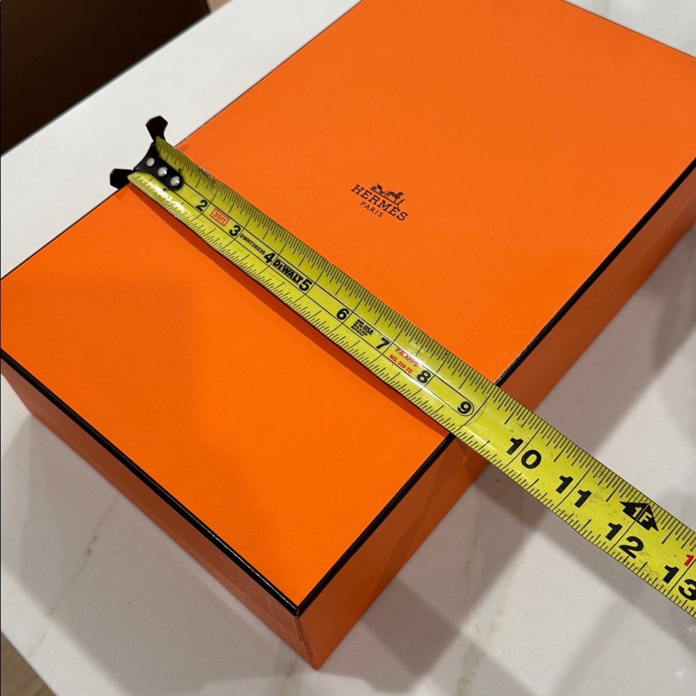 Hermes empty box w/ string (xmas version) - image 6